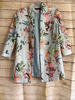 Estelle and Finn Floral Open Front Light Blue Blazer Cropped Sleeve Jacket